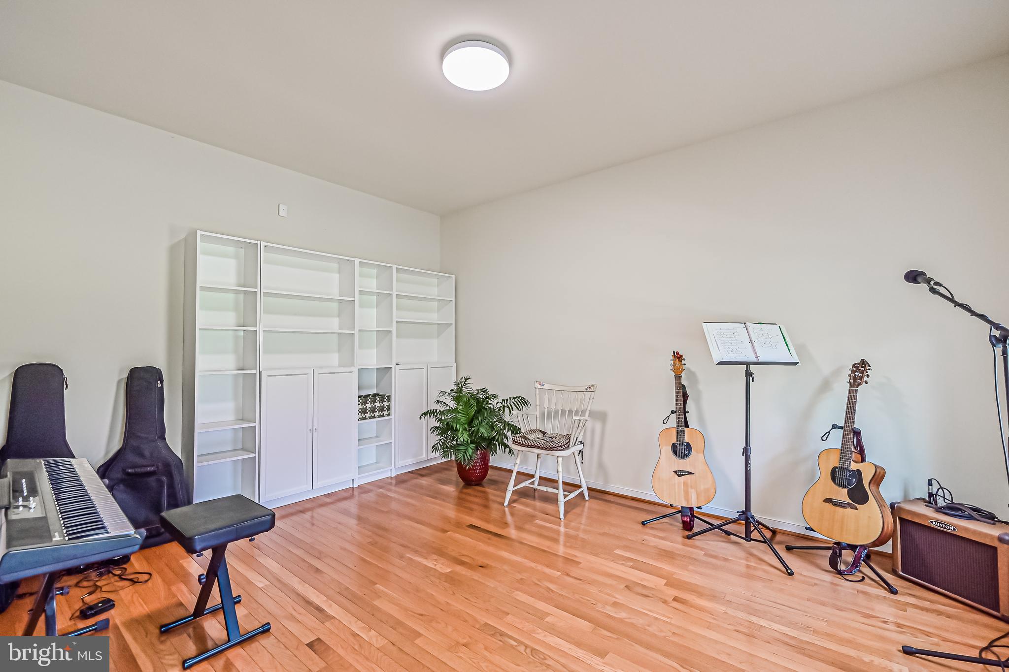 6415 Beach Road Warrenton, VA 20187 - Photo 16 of 47 Gallery Image 16