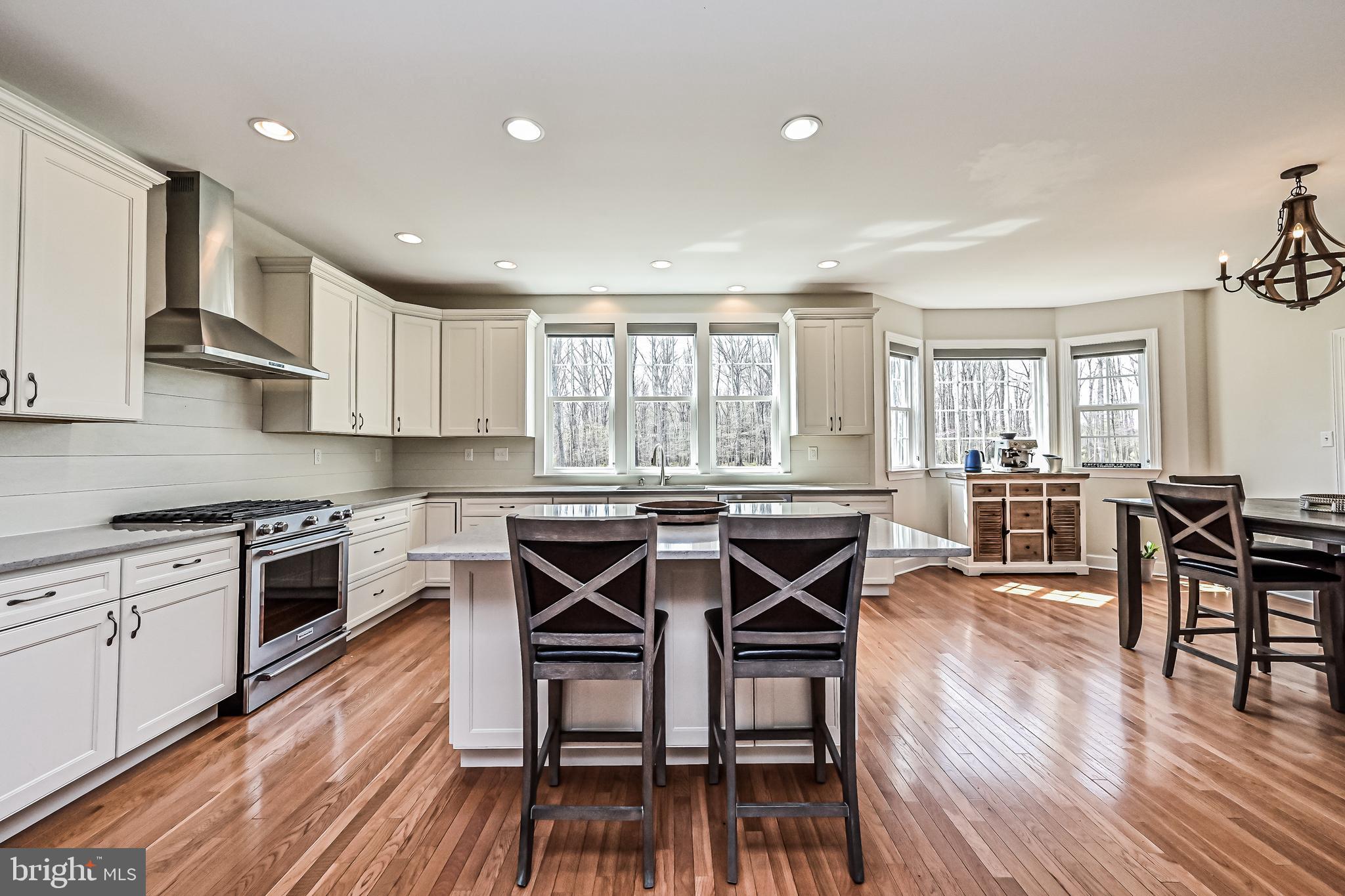 6415 Beach Road Warrenton, VA 20187 - Photo 2 of 47 Gallery Image 2