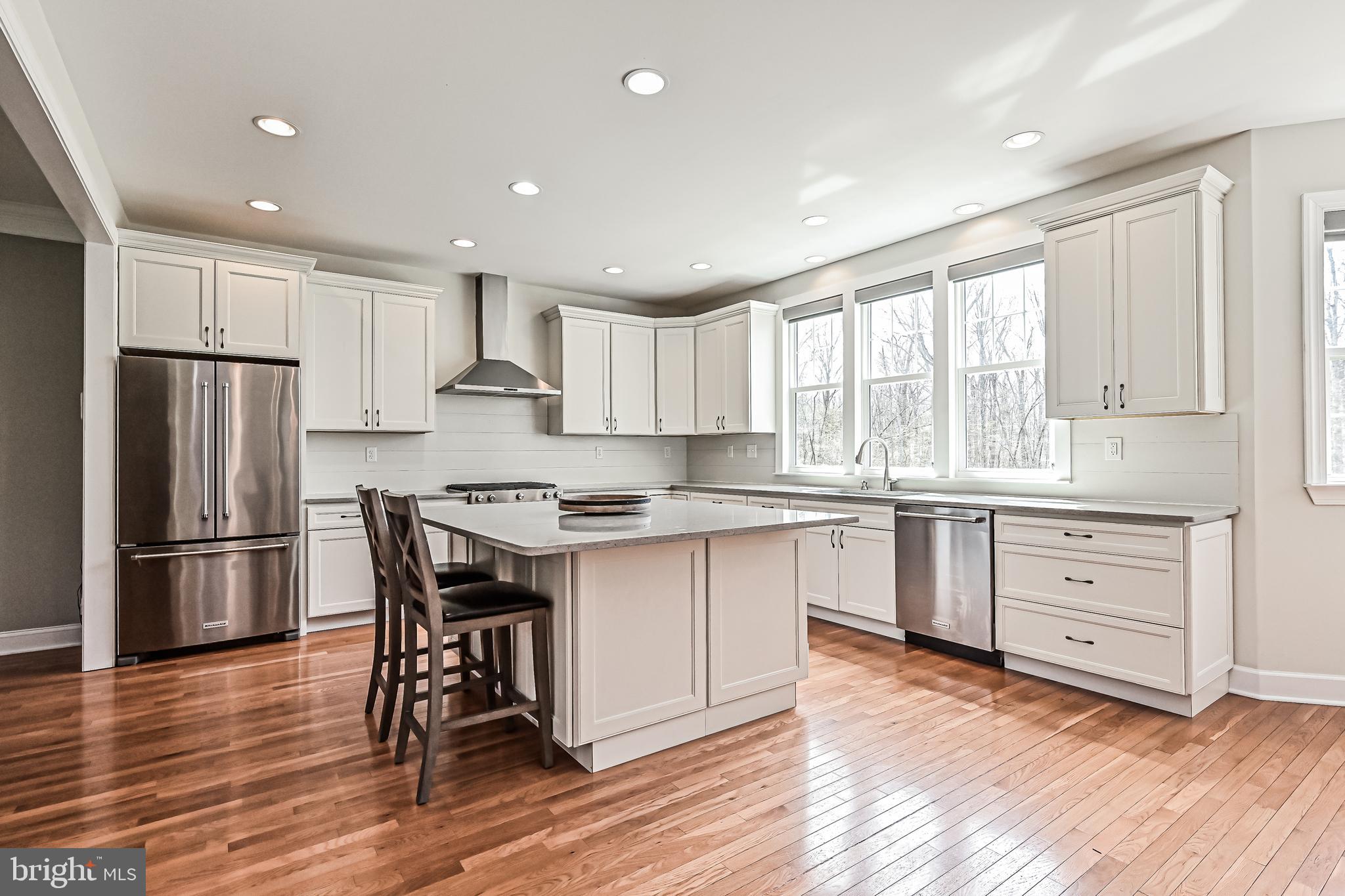 6415 Beach Road Warrenton, VA 20187 - Photo 3 of 47 Gallery Image 3