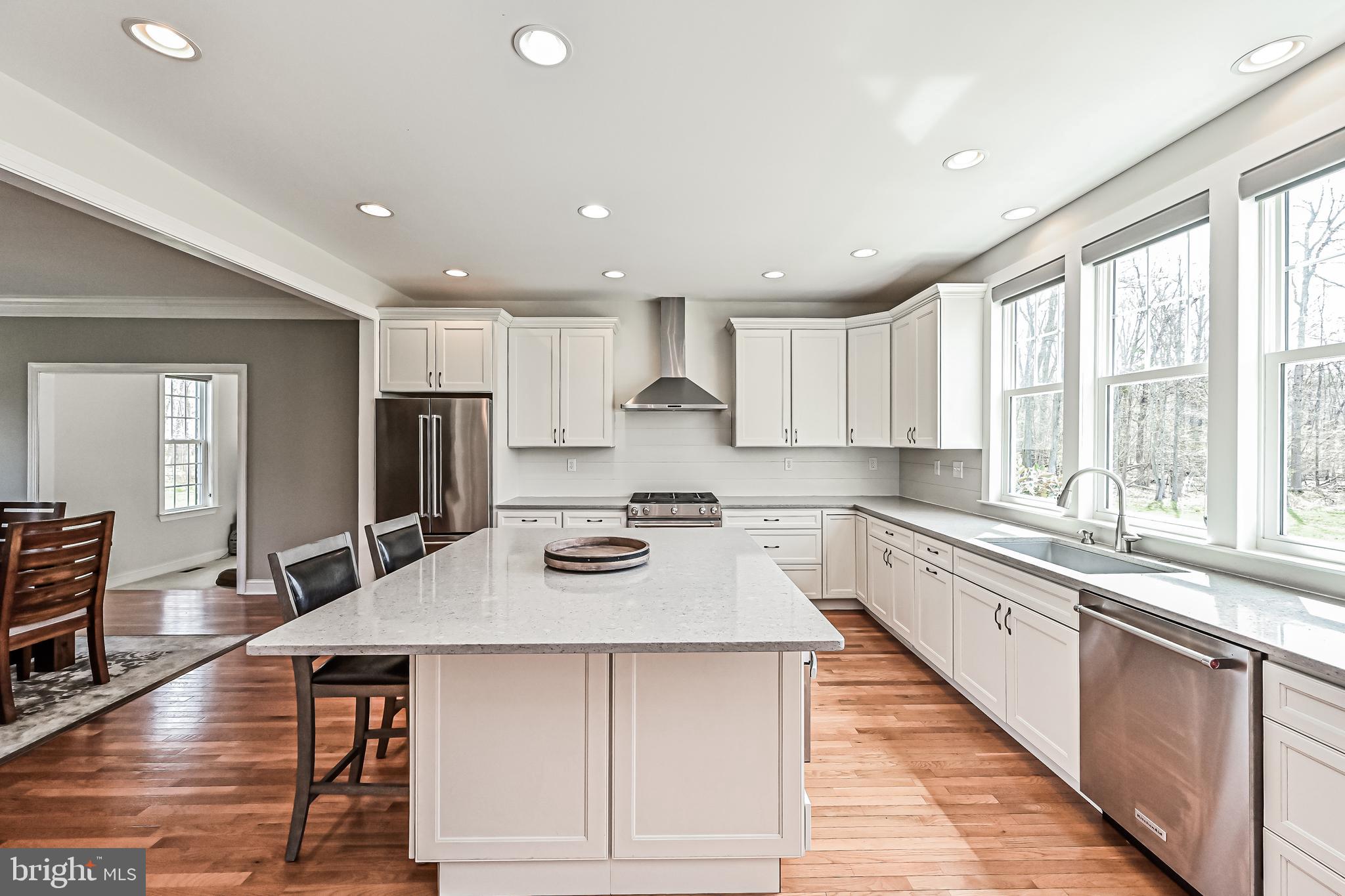 6415 Beach Road Warrenton, VA 20187 - Photo 4 of 47 Gallery Image 4