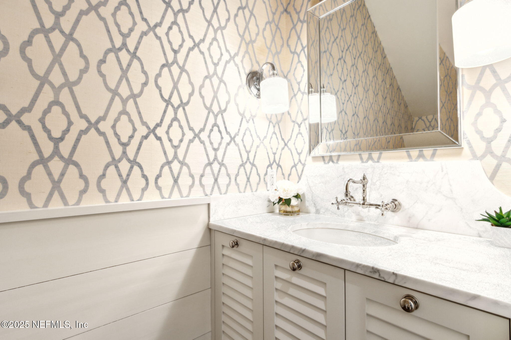 357 12th Street Atlantic Beach, FL 32233 - Photo 38 of 80 Powder Room