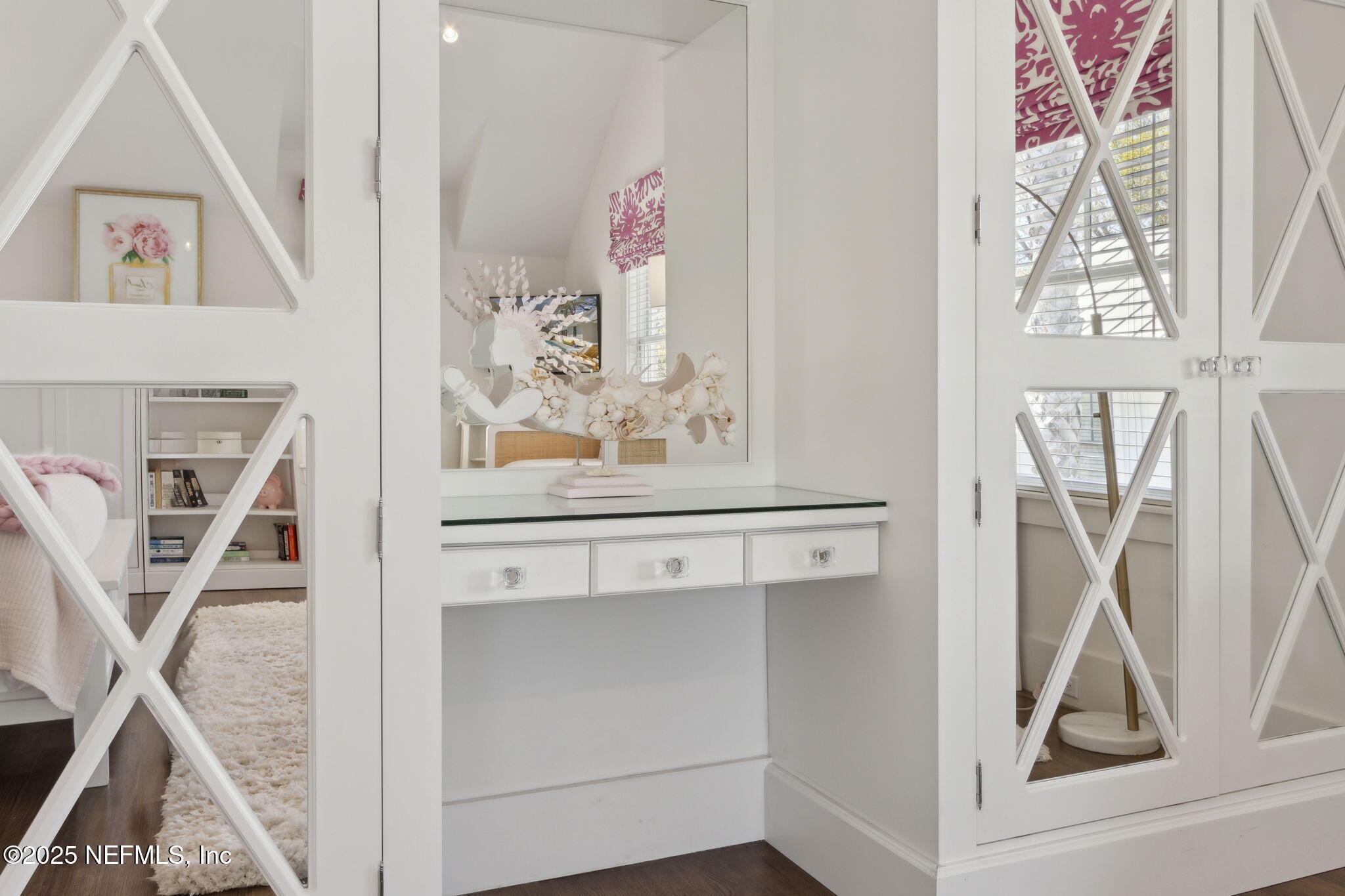 357 12th Street Atlantic Beach, FL 32233 - Photo 54 of 80 Guest BR 3 Desk