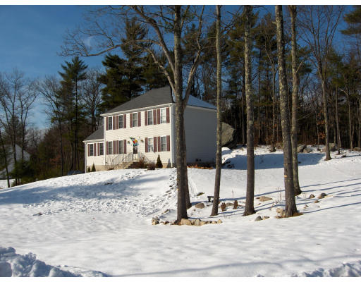 26 Downs Road Douglas, MA 01516 - Photo 3 of 10 Gallery Image 3