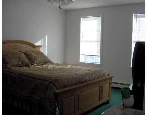 26 Downs Road Douglas, MA 01516 - Photo 8 of 10 Gallery Image 8