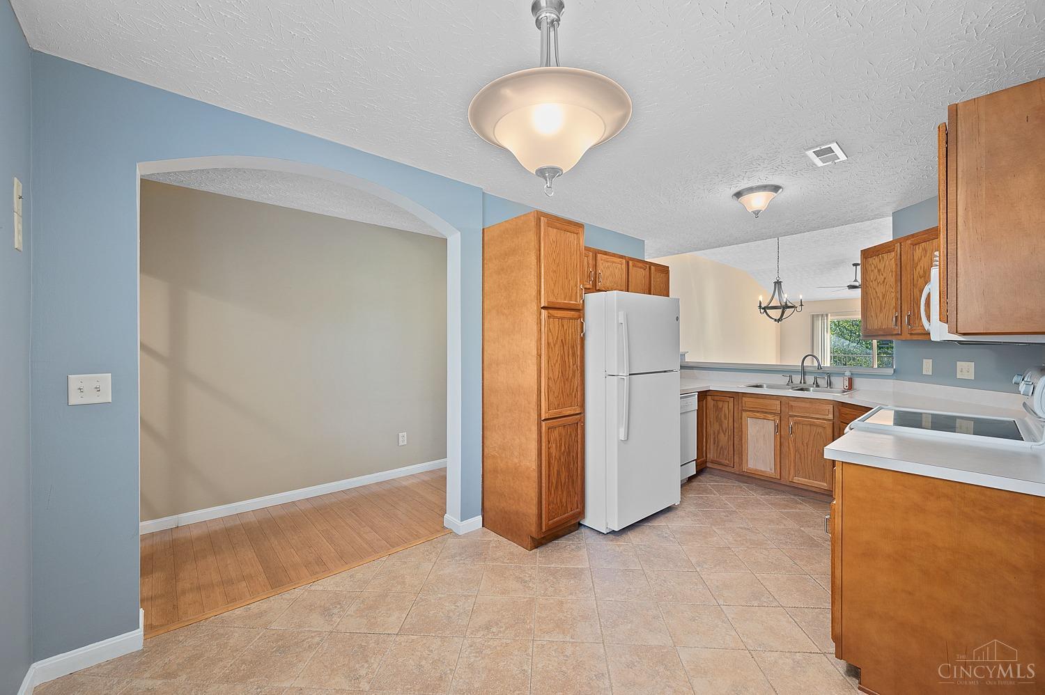 6739 Cloudscape Way Maineville, OH 45039 - Photo 12 of 49