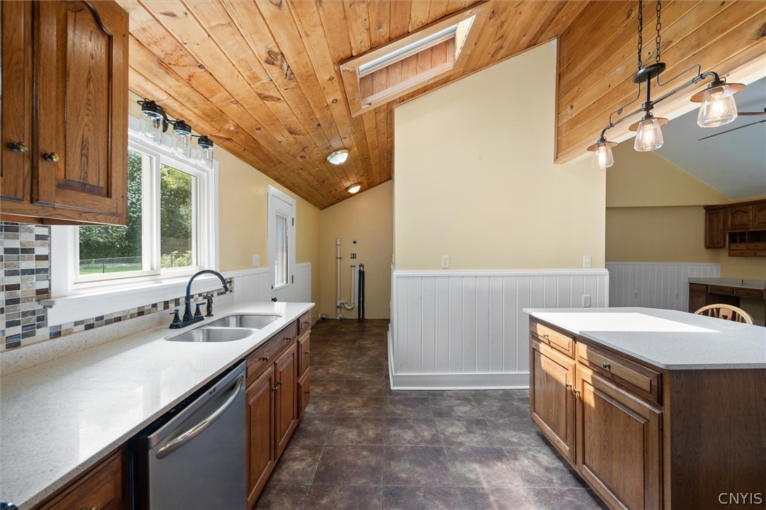305 Howard Road Volney, NY 13069 - Photo 16 of 49 Kitchen , laundry area, another side entry.