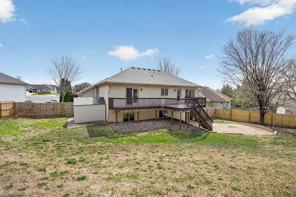 $425,000 | 530 Cedar Court Northeast, Pine Island, MN 55963