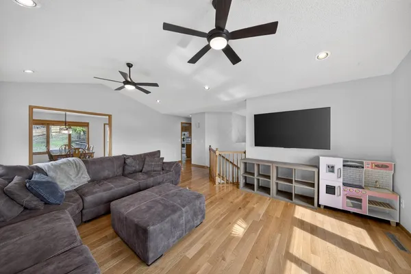 $425,000 | 530 Cedar Court Northeast, Pine Island, MN 55963