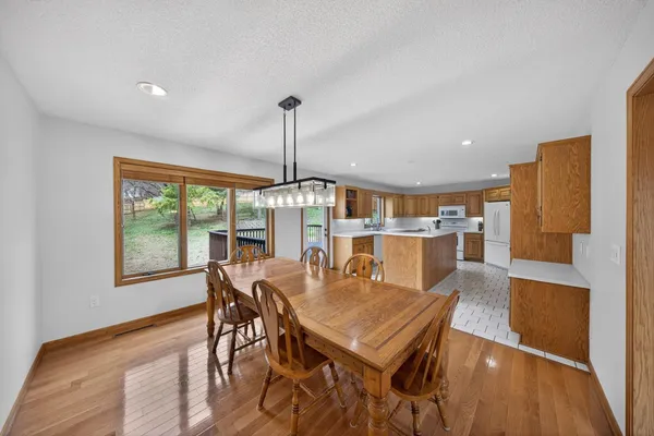 $425,000 | 530 Cedar Court Northeast, Pine Island, MN 55963