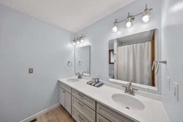 $425,000 | 530 Cedar Court Northeast, Pine Island, MN 55963