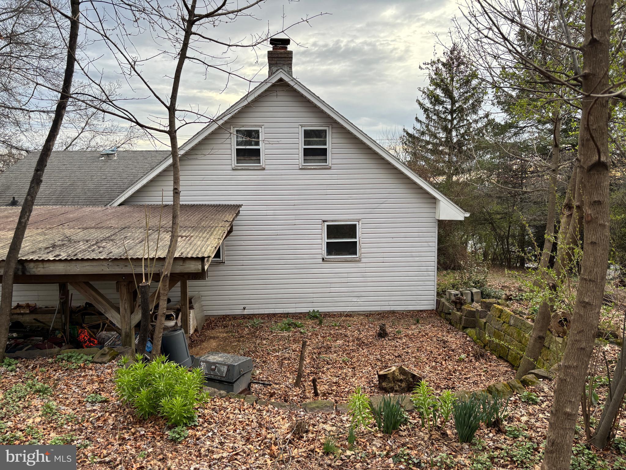 39 Hossler Road Manheim, PA 17545 - Photo 7 of 16 a view of house with backyard