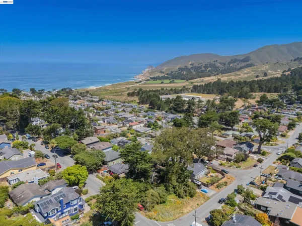 $335,000 | 0 6th Street, Montara, CA 94037