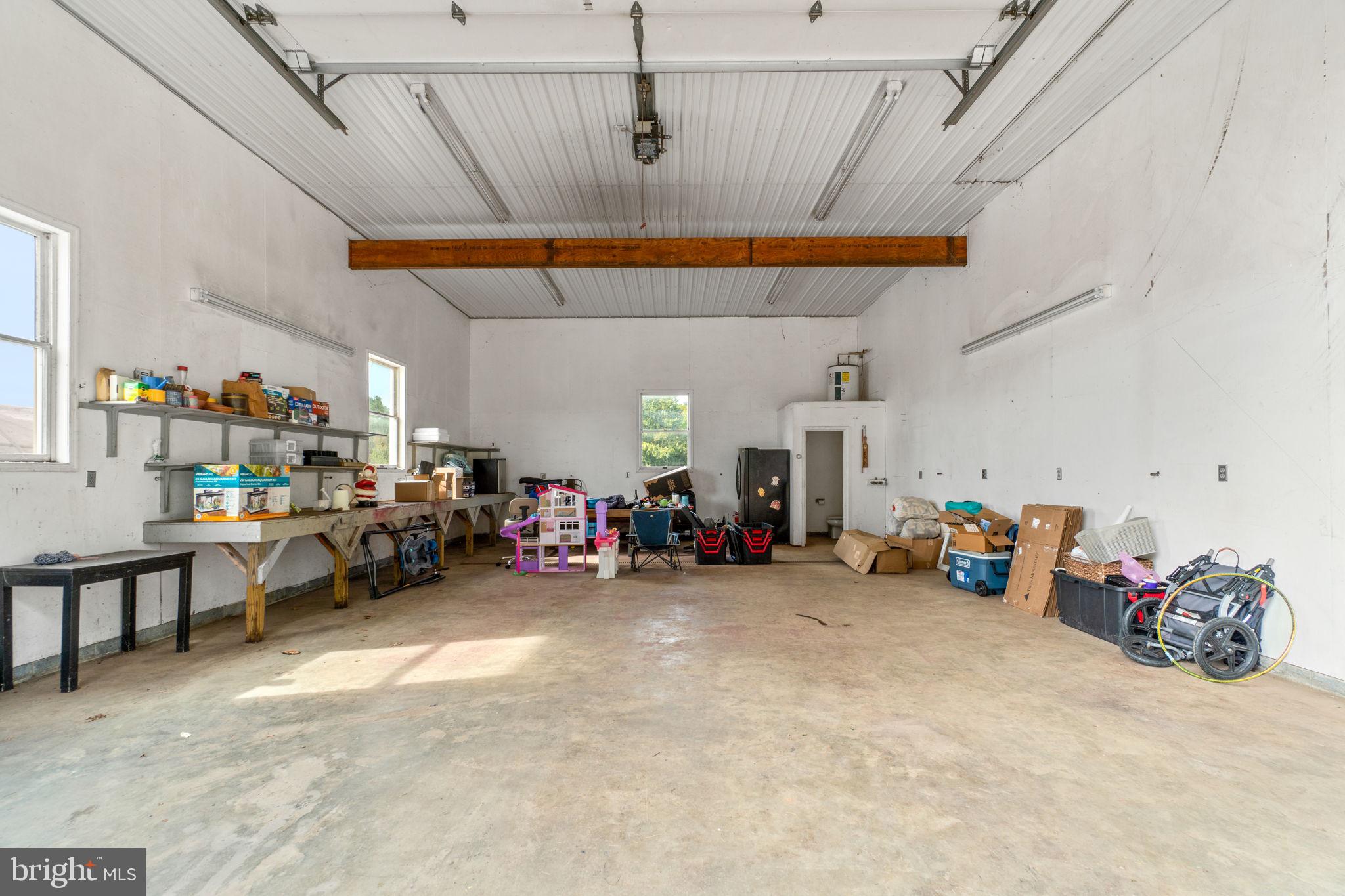 10140 Lenhart Road Frederick, MD 21701 - Photo 38 of 47 Workshop/Garage