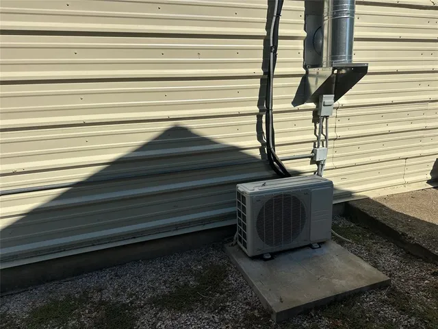 $179,000 | 191 Cherry Lane, Streetman, TX 75859