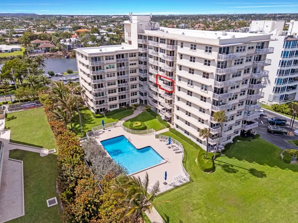 $540,000 | 1069 Hillsboro Mile, Unit 503, Hillsboro Beach, FL 33064