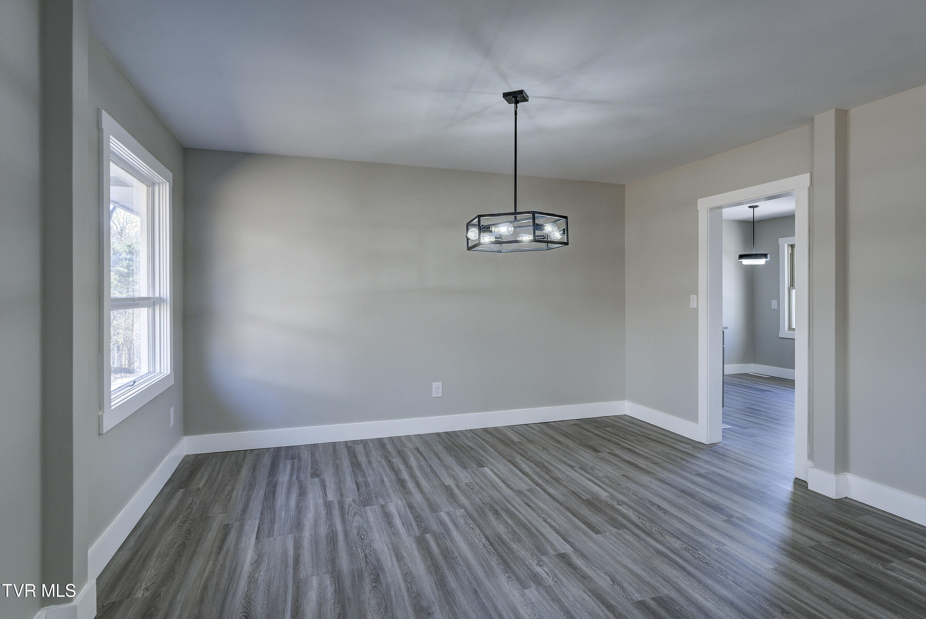 4407 Mitchell Road Kingsport, TN 37664 - Photo 13 of 67 MItchell-7