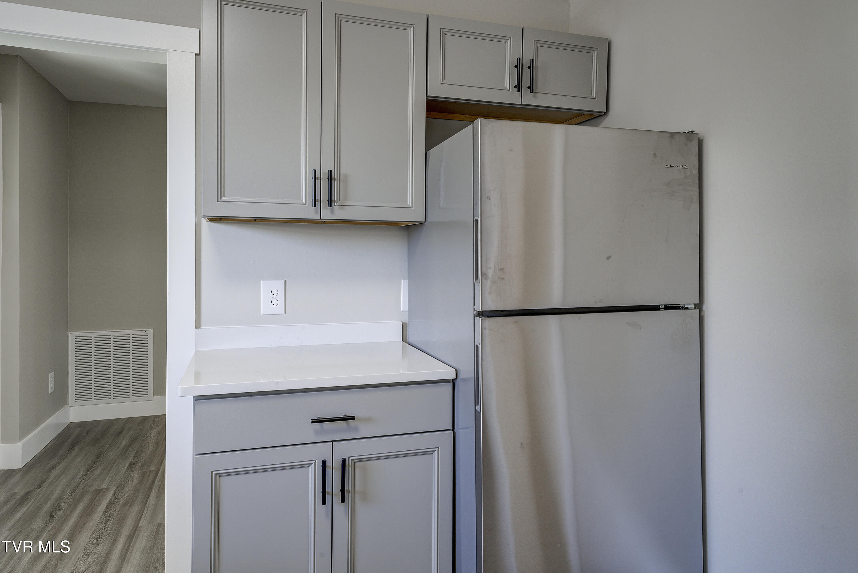 4407 Mitchell Road Kingsport, TN 37664 - Photo 19 of 67 MItchell-12