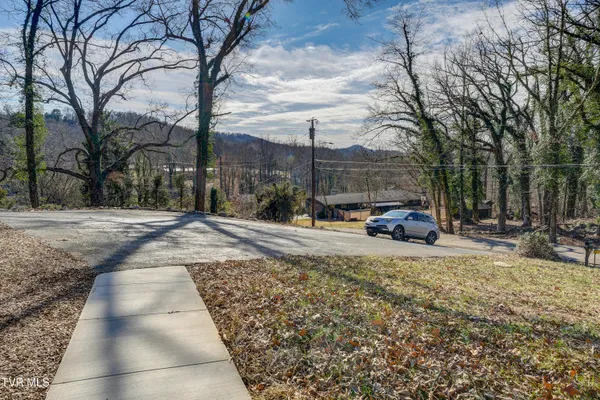 $416,260 | 4407 Mitchell Road, Kingsport, TN 37664