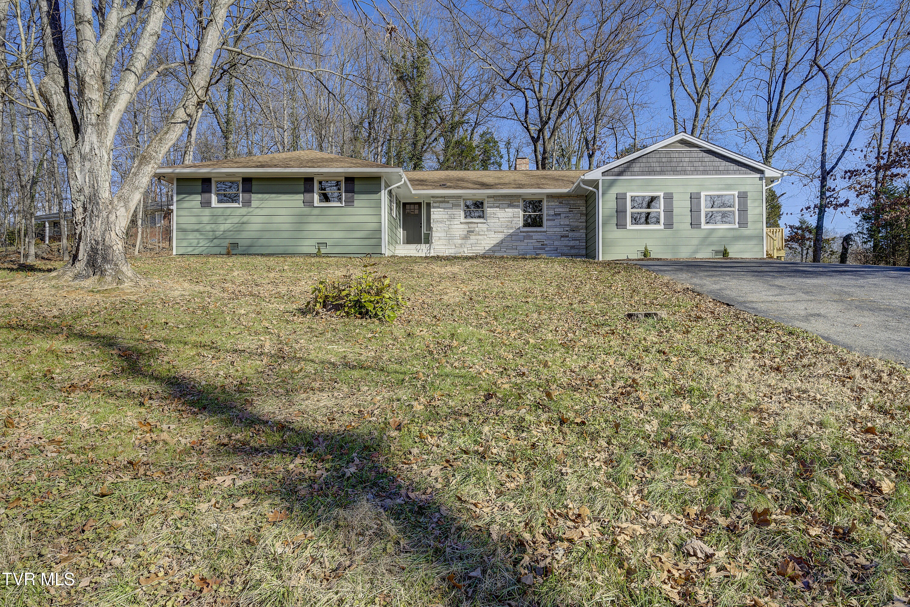 4407 Mitchell Road Kingsport, TN 37664 - Photo 58 of 67 MItchell-55