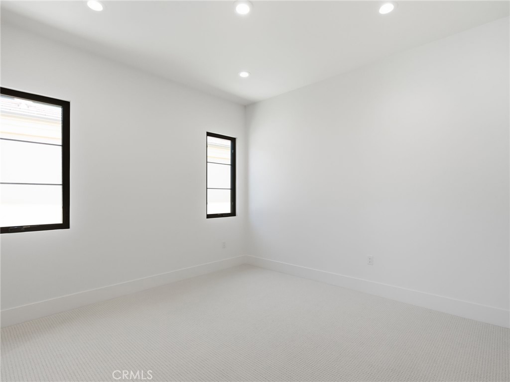 454 Ridgecrest Irvine, CA 92602 - Photo 35 of 46 Bedroom