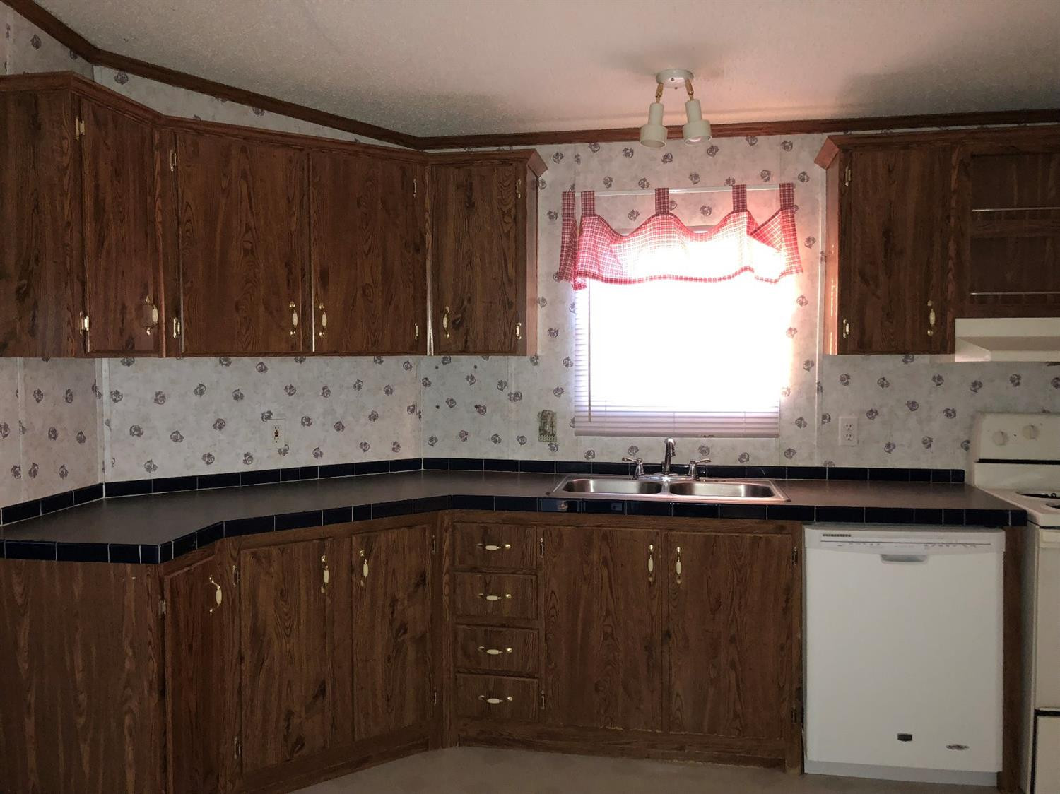 348 Thompson Road Lancaster, KY 40444 - Photo 15 of 66 Photo 15