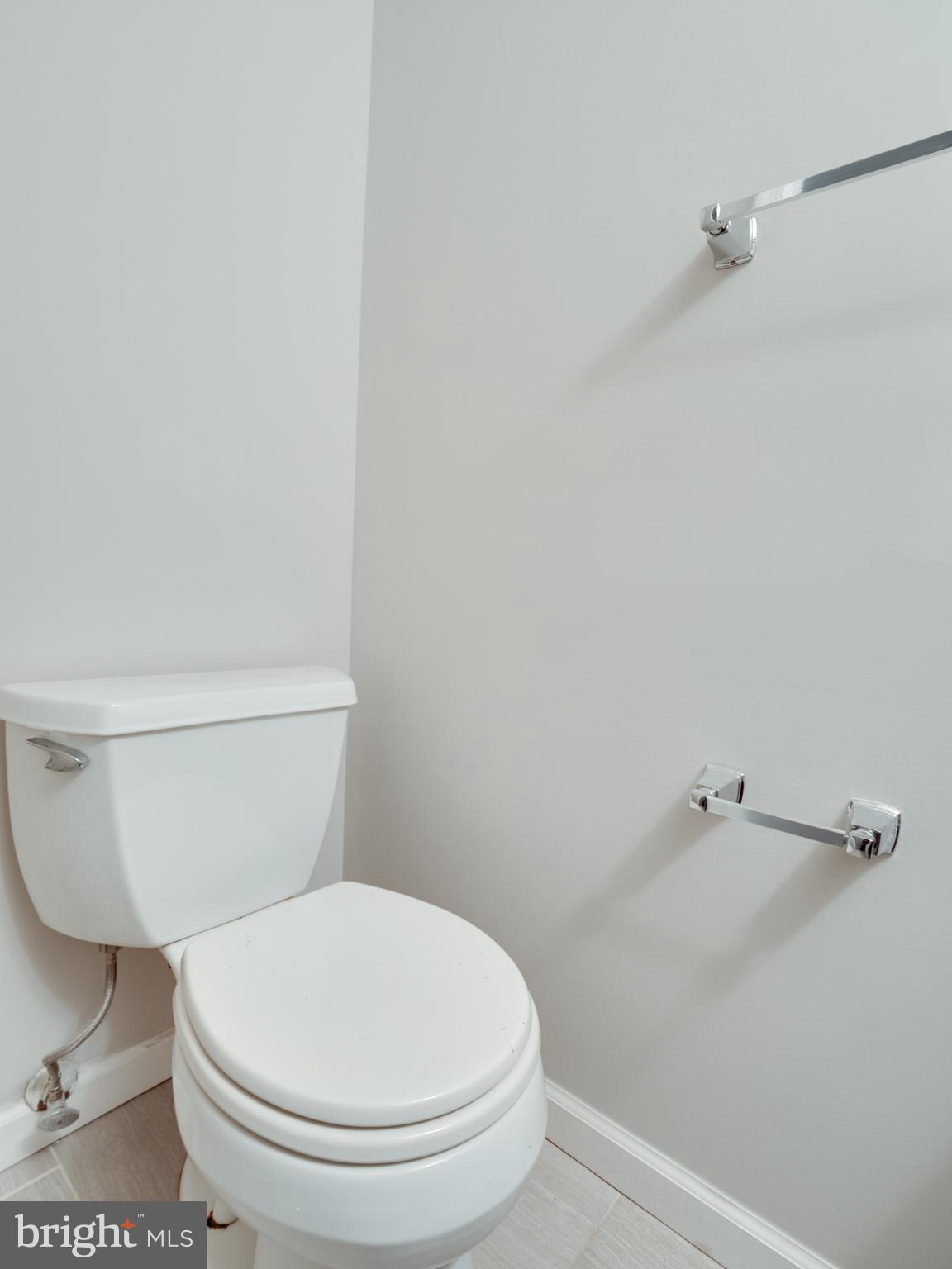 8352 Luce Court Springfield, VA 22153 - Photo 19 of 48 Powder Room on main level