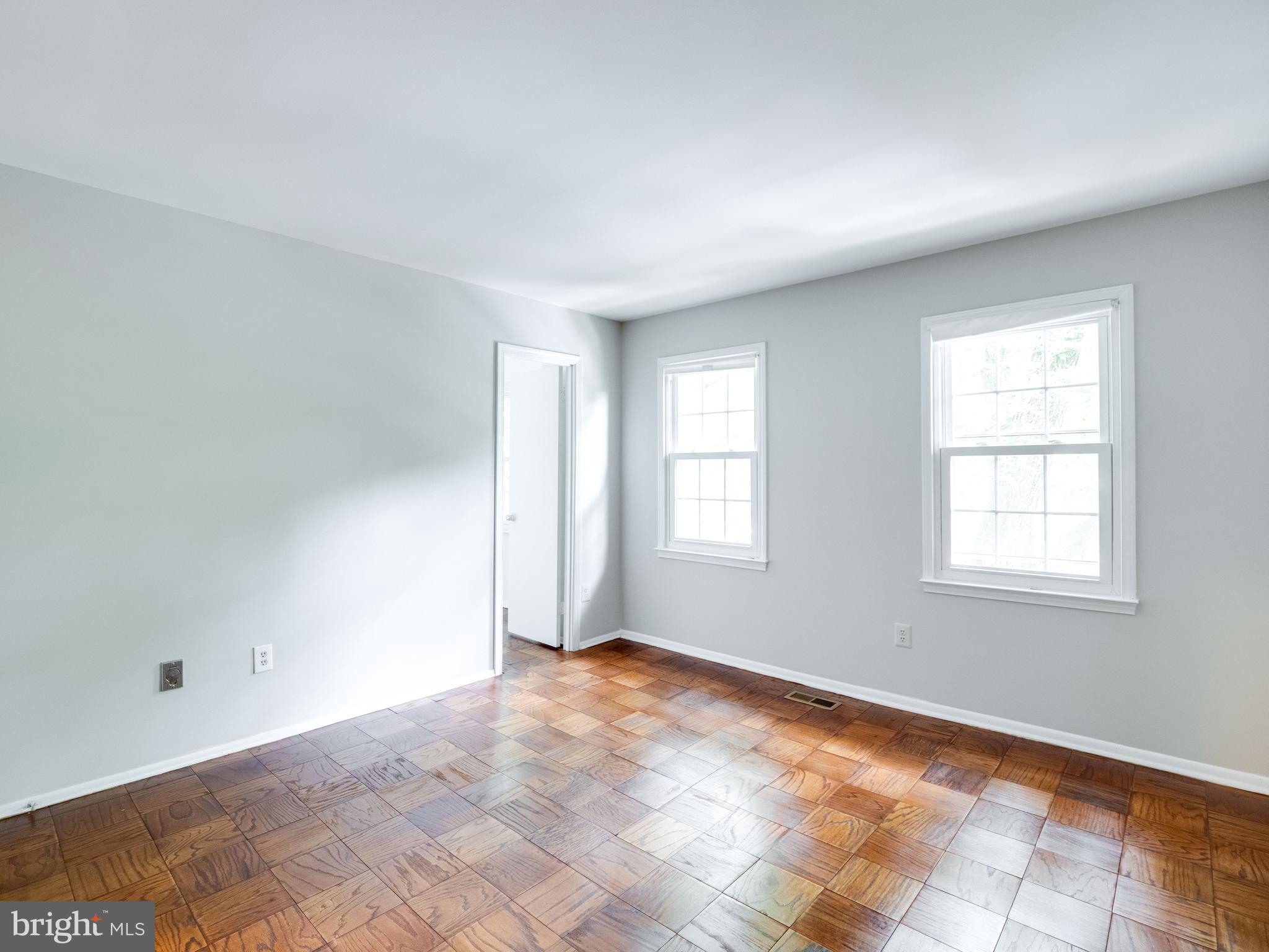 8352 Luce Court Springfield, VA 22153 - Photo 22 of 48 Primary Bedroom w/walk-in closet