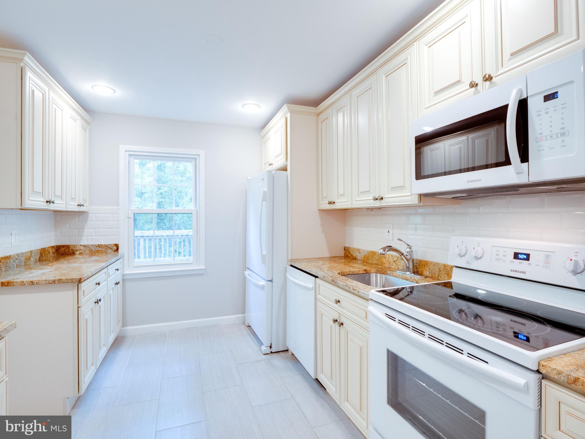 8352 Luce Court Springfield, VA 22153 - Photo 8 of 48 Gallery Image 8