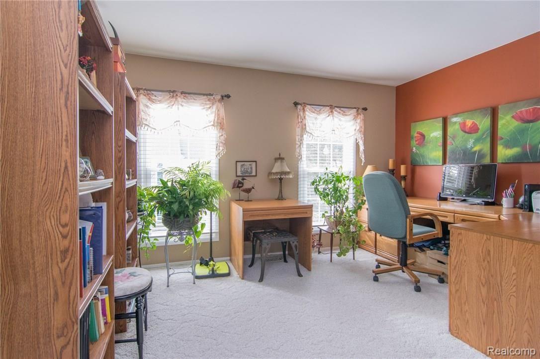 1345 Autumn Lane Rochester, MI 48306 - Photo 23 of 41 DSC_0240.jpg