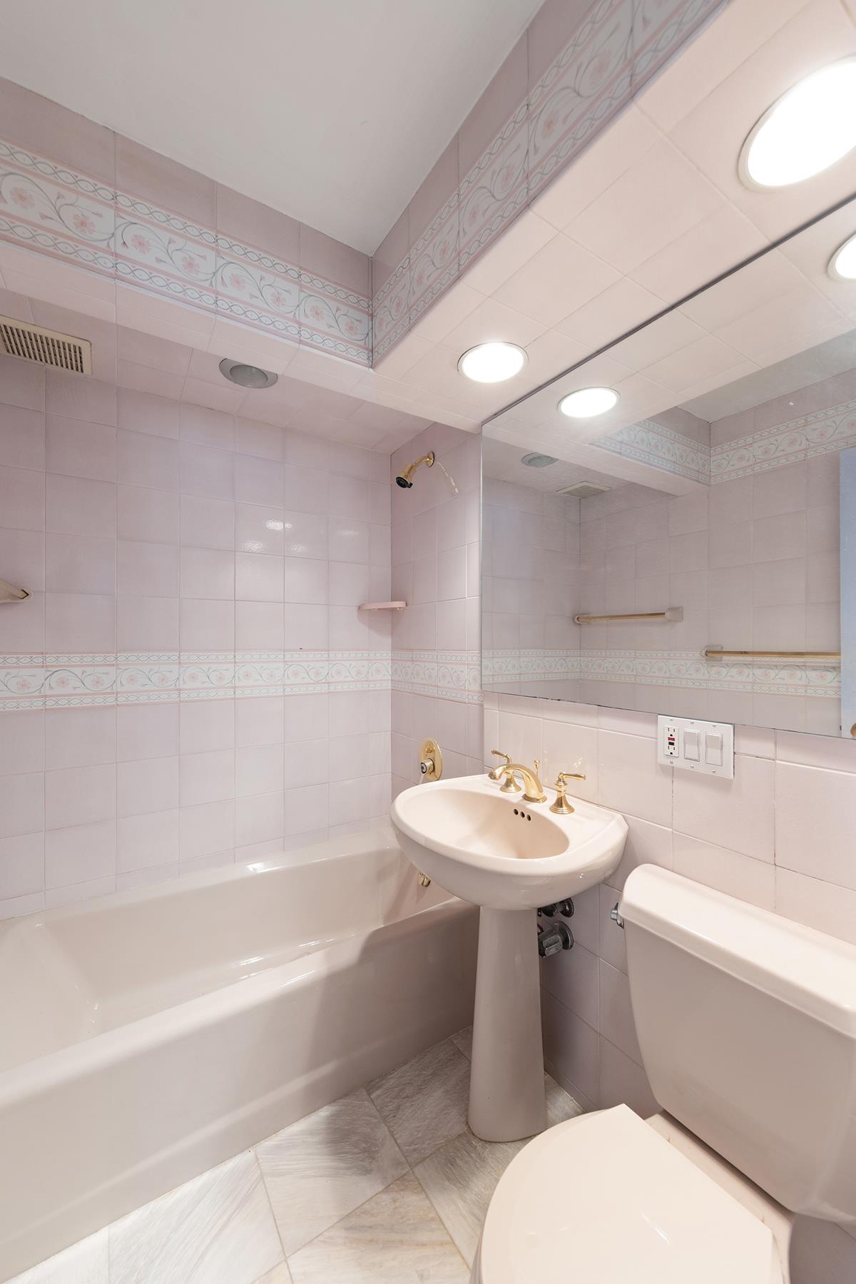 8901 Shore Road, Unit 3A Brooklyn, NY 11209 - Photo 6 of 6