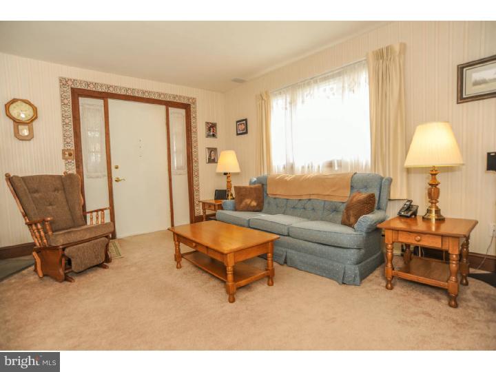 100 East Avon Road Brookhaven, PA 19015 - Photo 5 of 25 Gallery Image 5