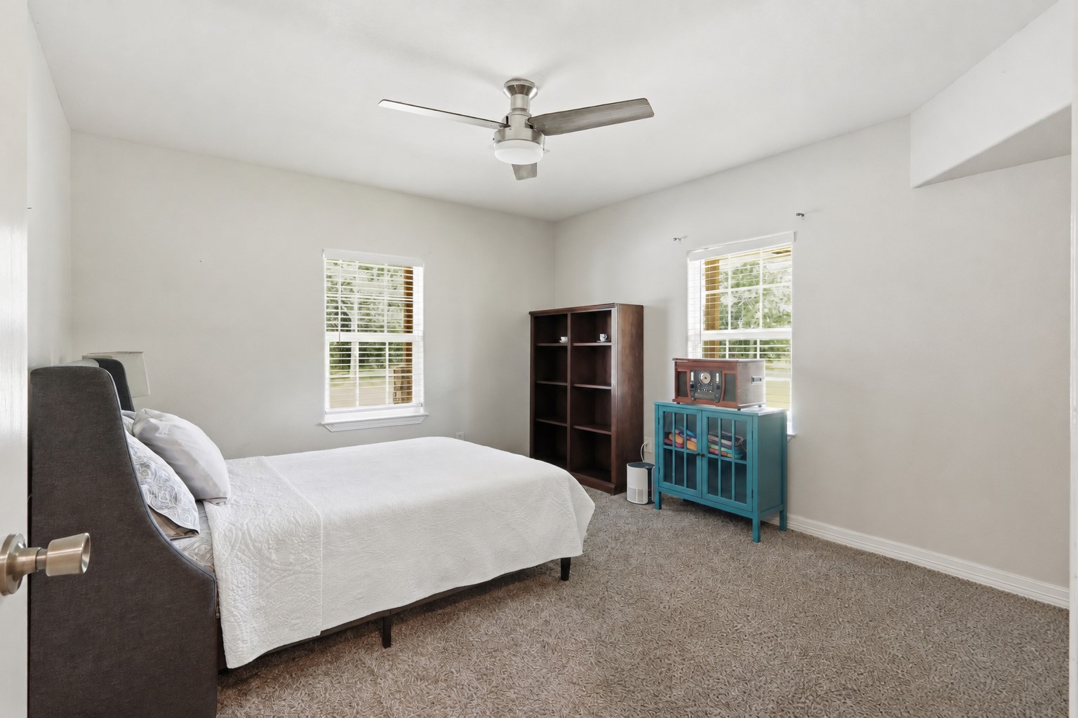 10695 White Rock Road Conroe, TX 77306 - Photo 26 of 48 Secondary Bedroom