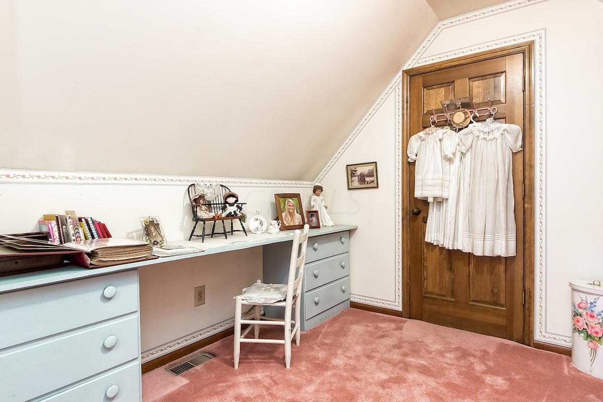 1427 Roxbury Road, Unit E Columbus, OH 43212 - Photo 30 of 41
