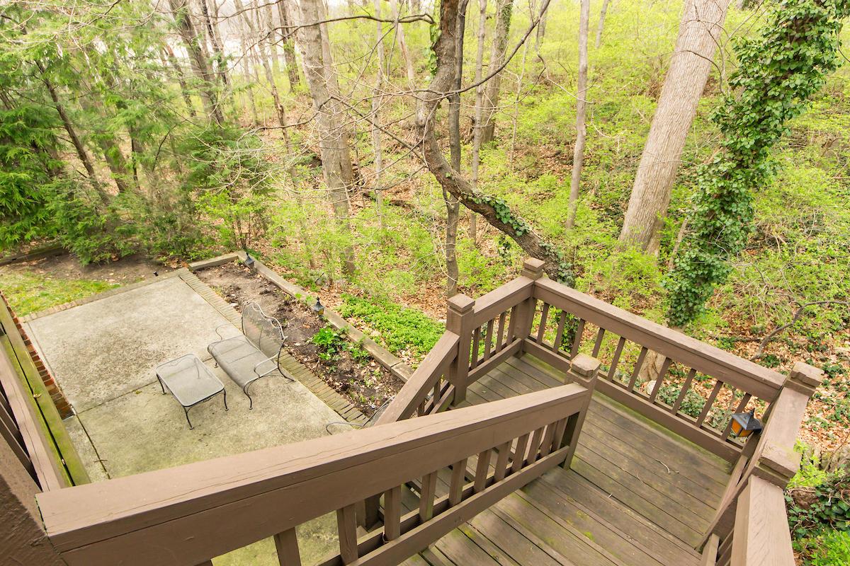 1427 Roxbury Road, Unit E Columbus, OH 43212 - Photo 35 of 41