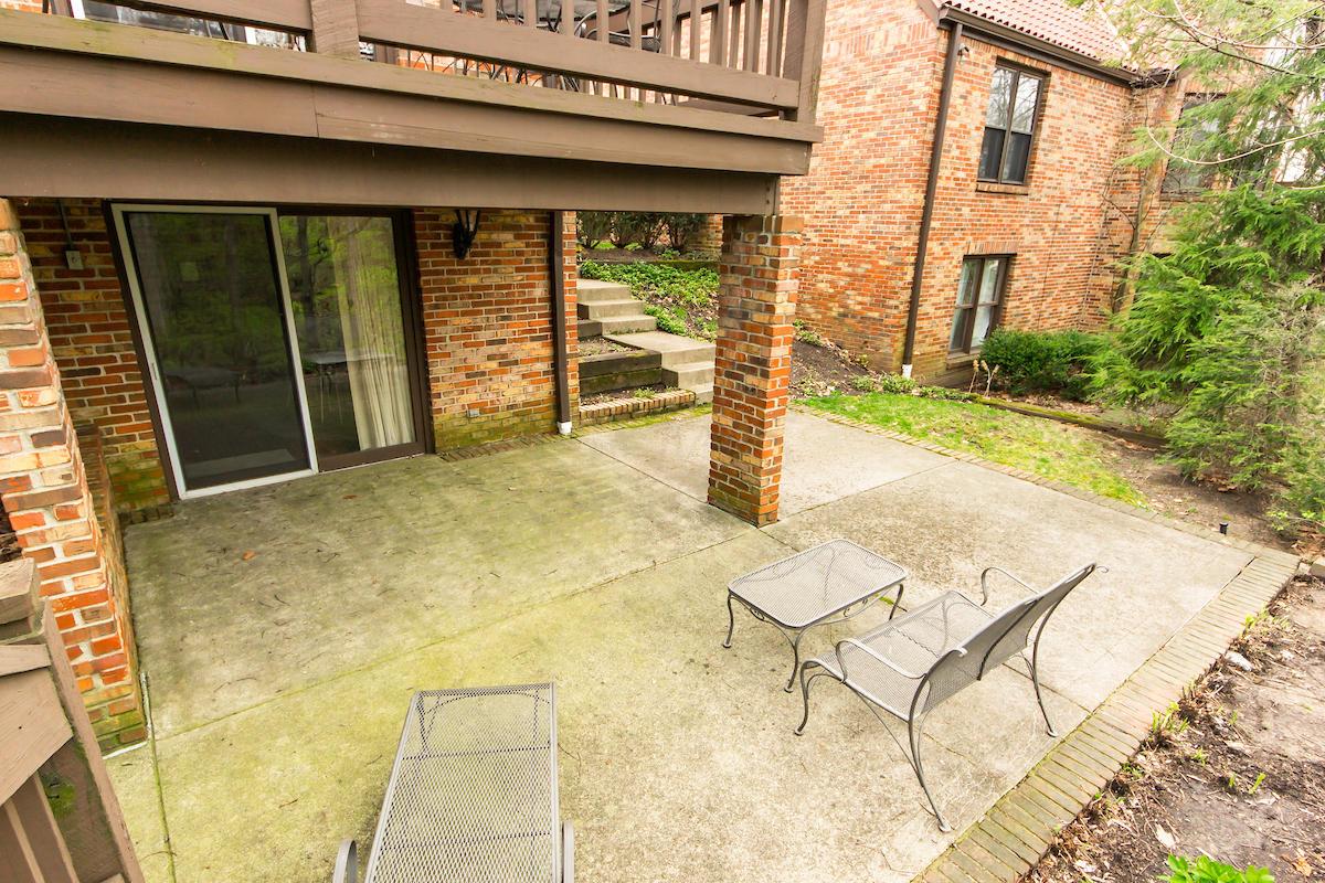 1427 Roxbury Road, Unit E Columbus, OH 43212 - Photo 37 of 41