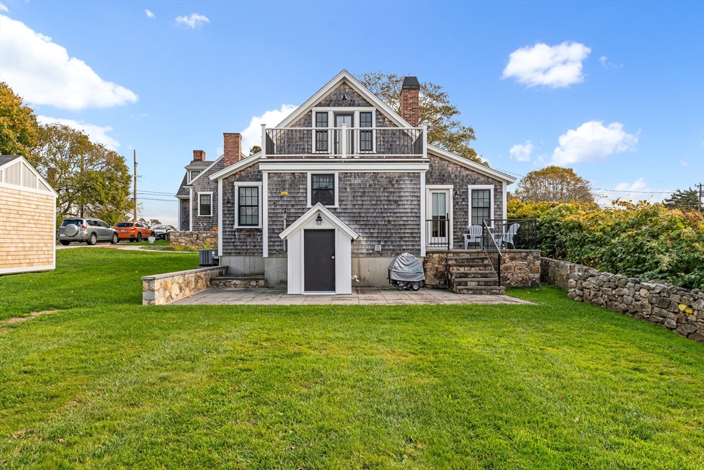1815 Main Road Westport Point, MA 02791 - Photo 4 of 37