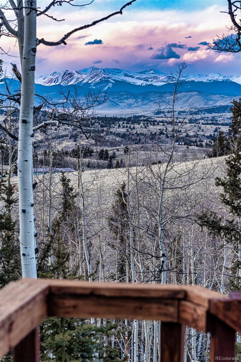 340 Wampum Lane Como, CO 80456 - Photo 30 of 35 a view of a yard from a balcony