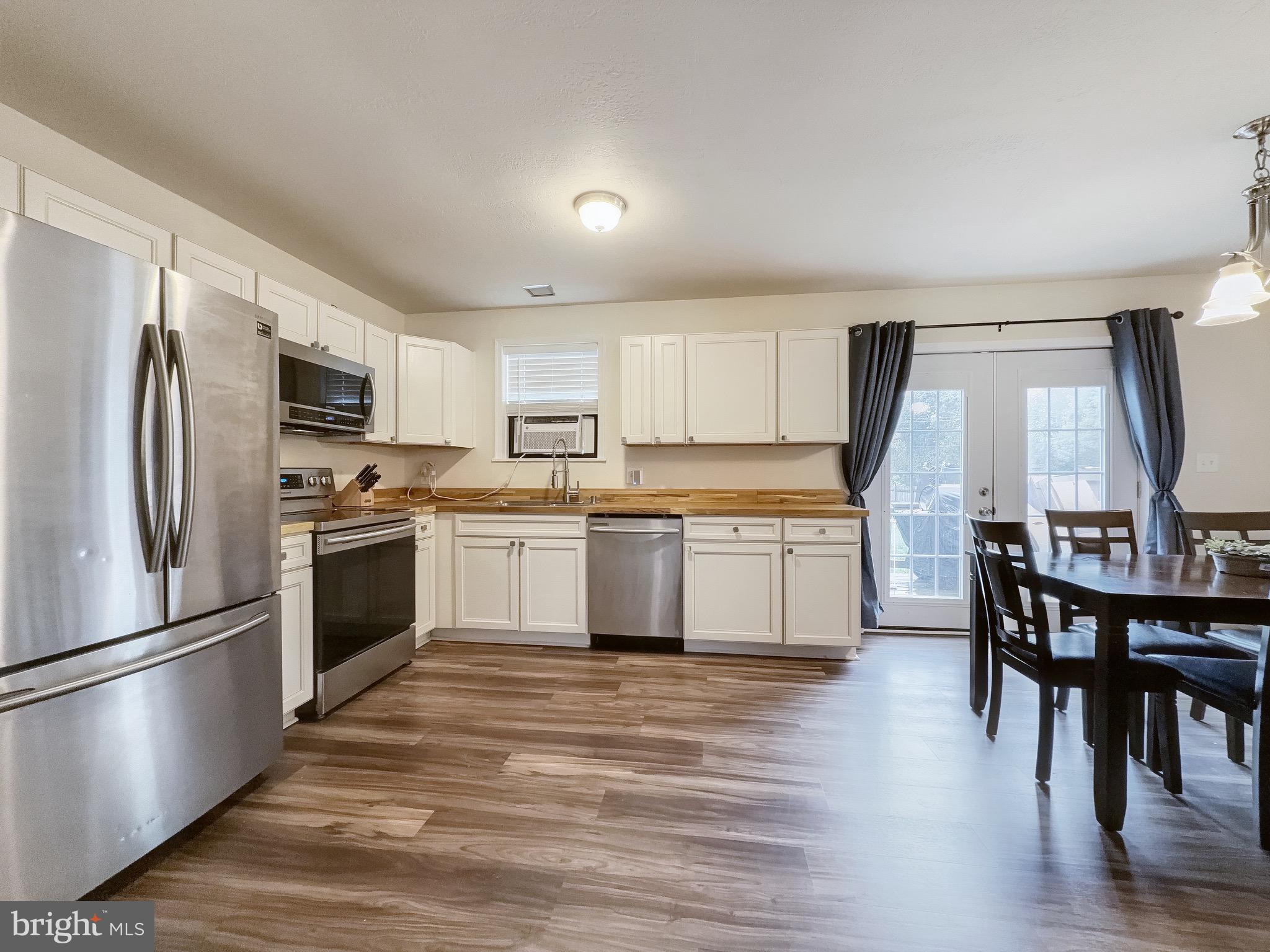 3048 Muirfield Road Dover, PA 17315 - Photo 8 of 20 Gallery Image 8