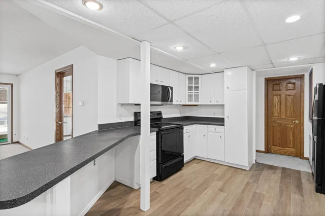 $152,900 | 132 Demont Avenue, Unit 136, Little Canada, MN 55117