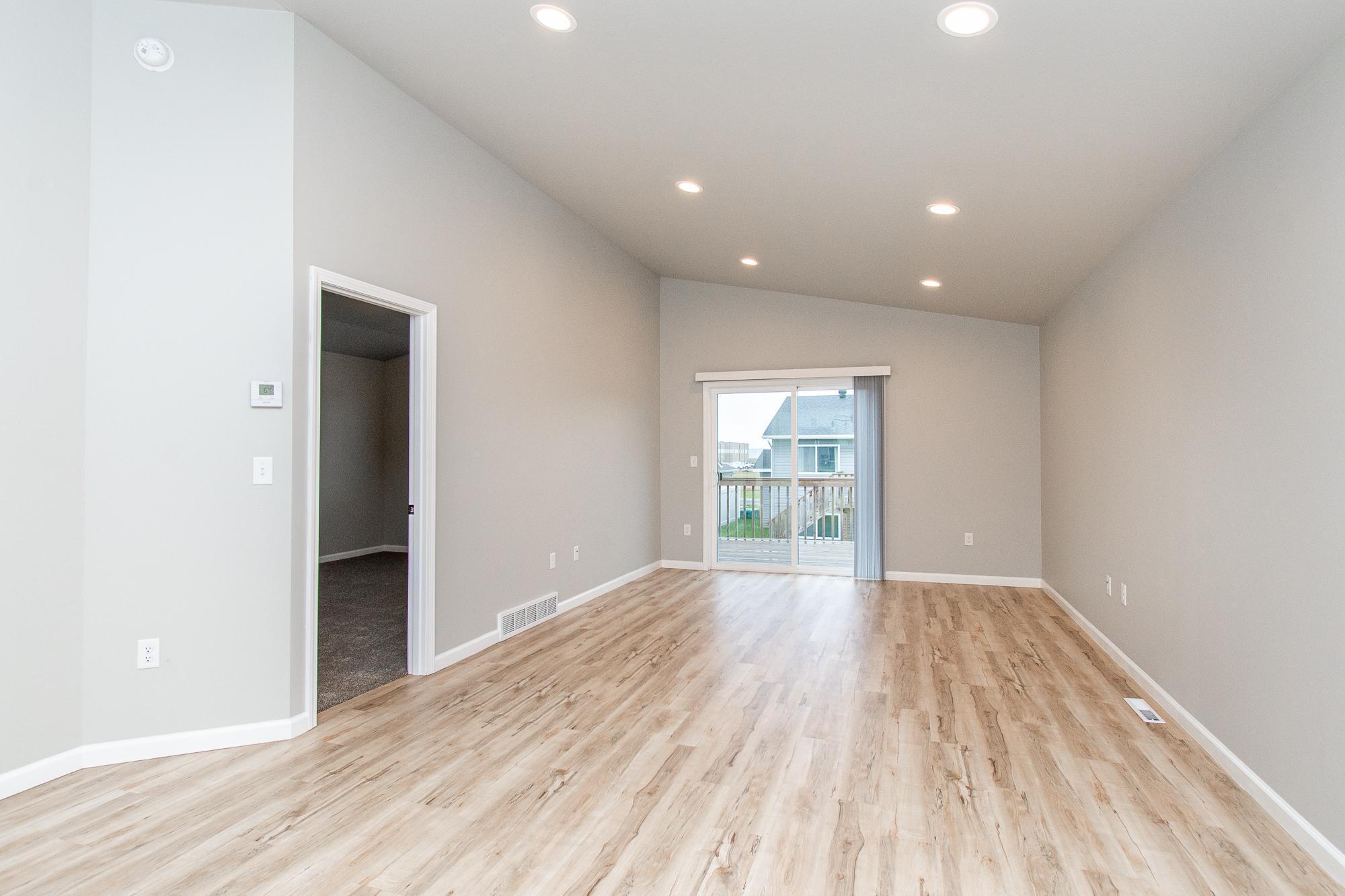 149 Pine Avenue Mapleton, ND 58059 - Photo 11 of 38