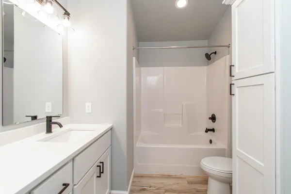 $289,900 | 149 Pine Avenue, Mapleton, ND 58059