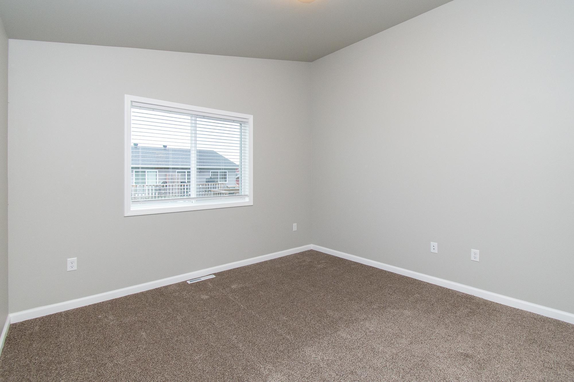 149 Pine Avenue Mapleton, ND 58059 - Photo 19 of 38