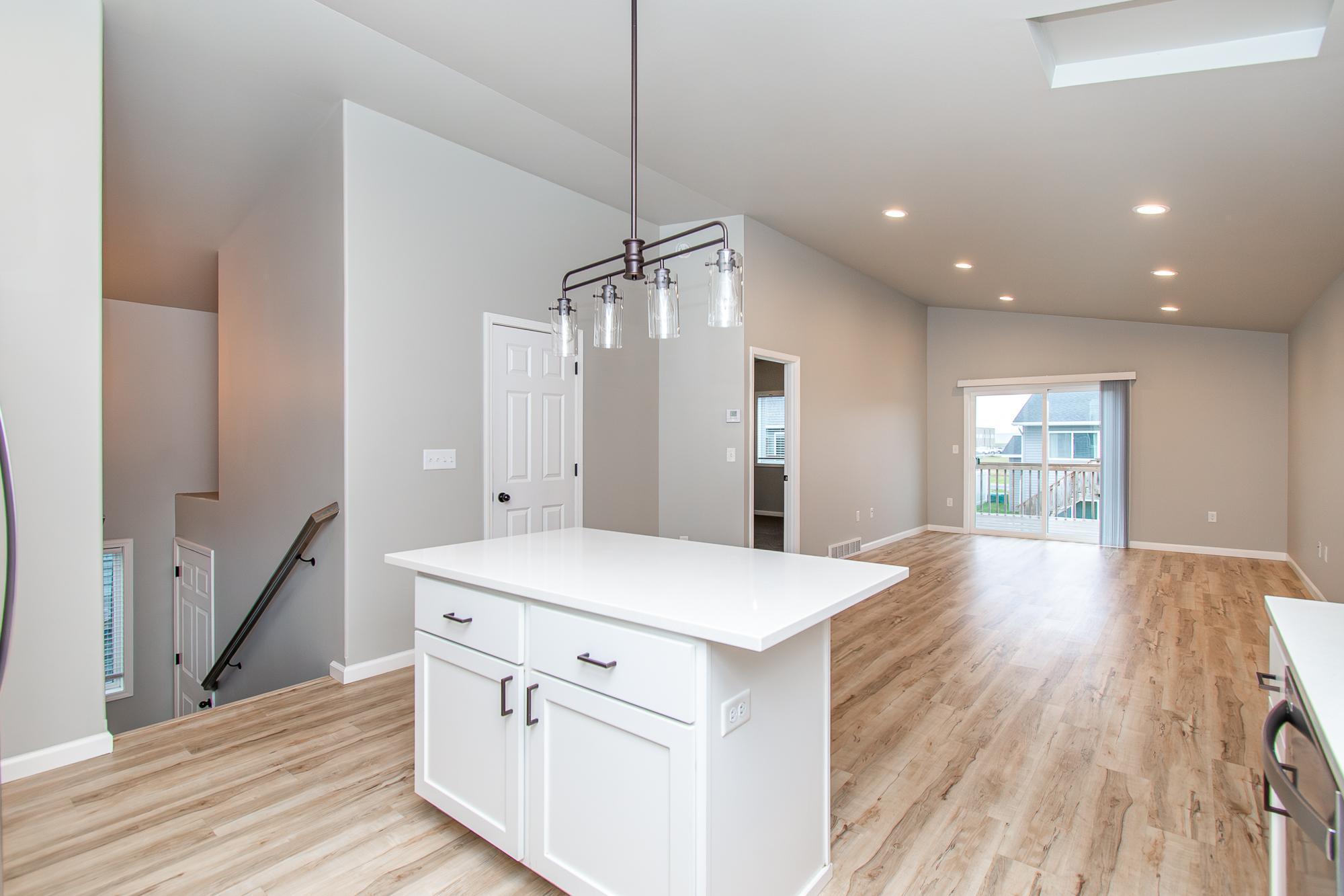 149 Pine Avenue Mapleton, ND 58059 - Photo 5 of 38