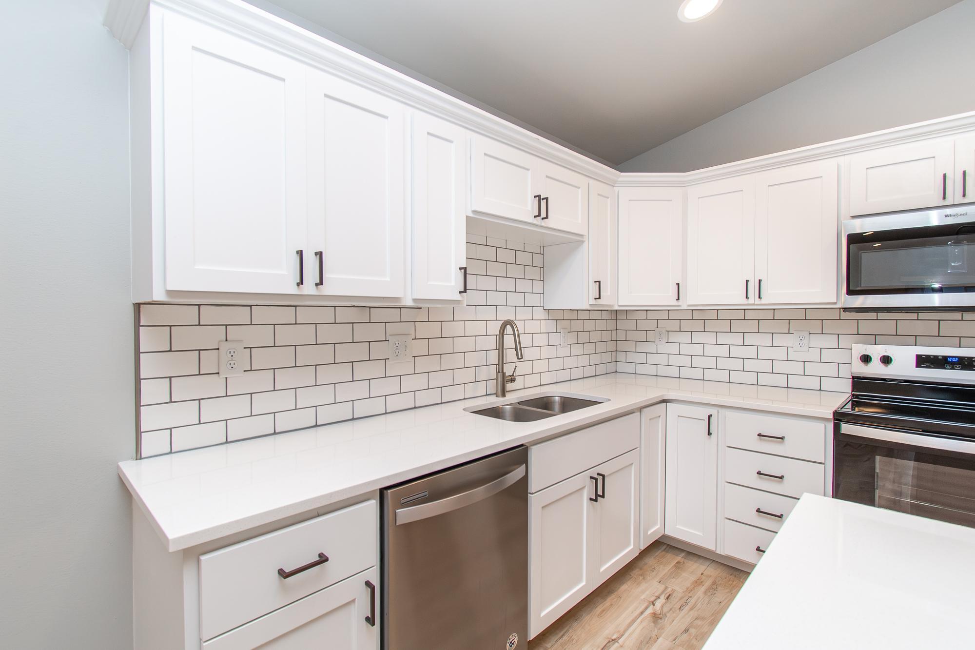 149 Pine Avenue Mapleton, ND 58059 - Photo 8 of 38