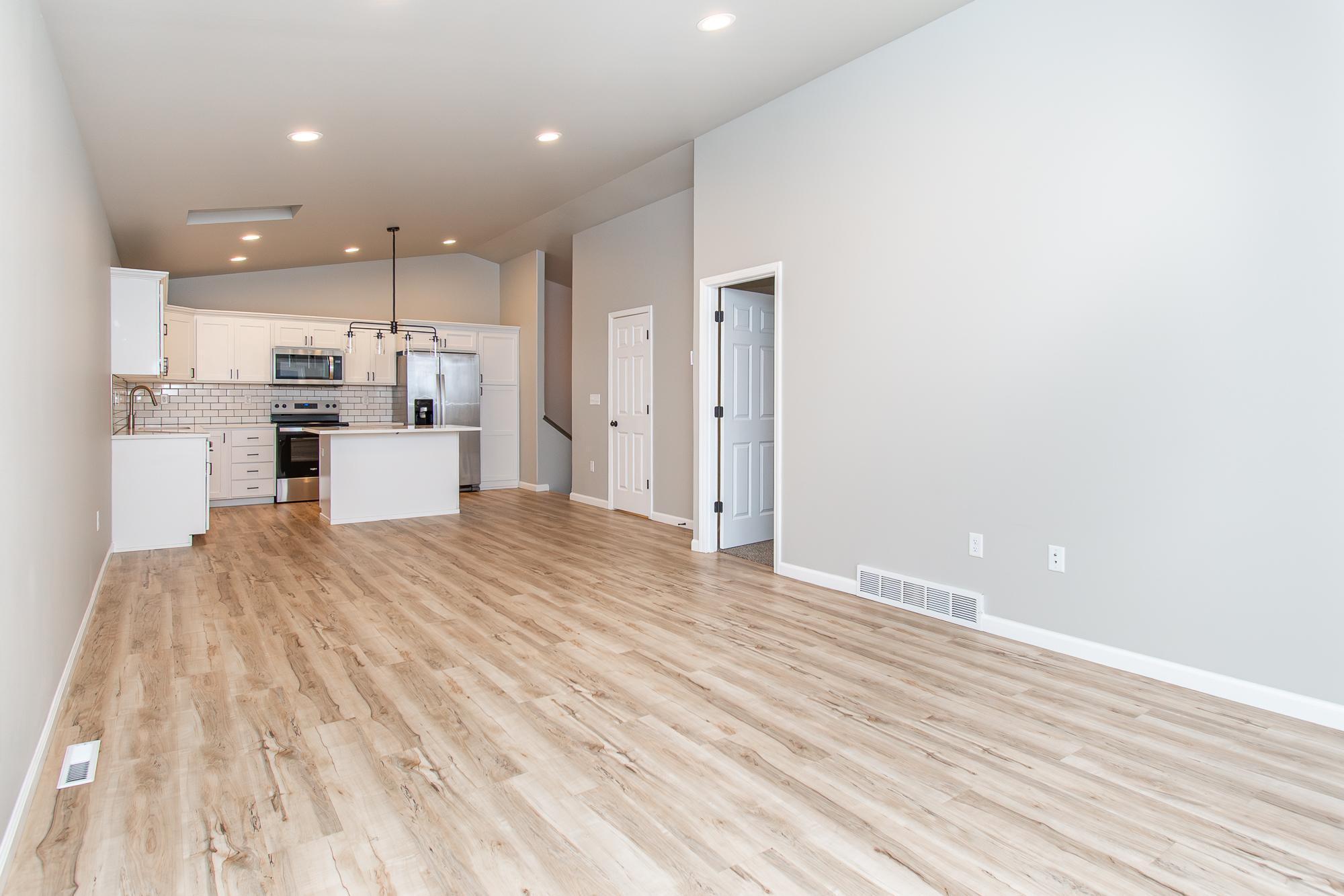 149 Pine Avenue Mapleton, ND 58059 - Photo 10 of 38