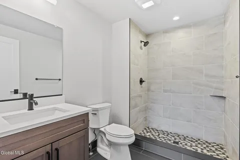 $760,300 | 16 Footpath Way, Lake George, NY 12845