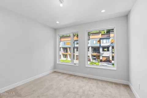 $760,300 | 16 Footpath Way, Lake George, NY 12845