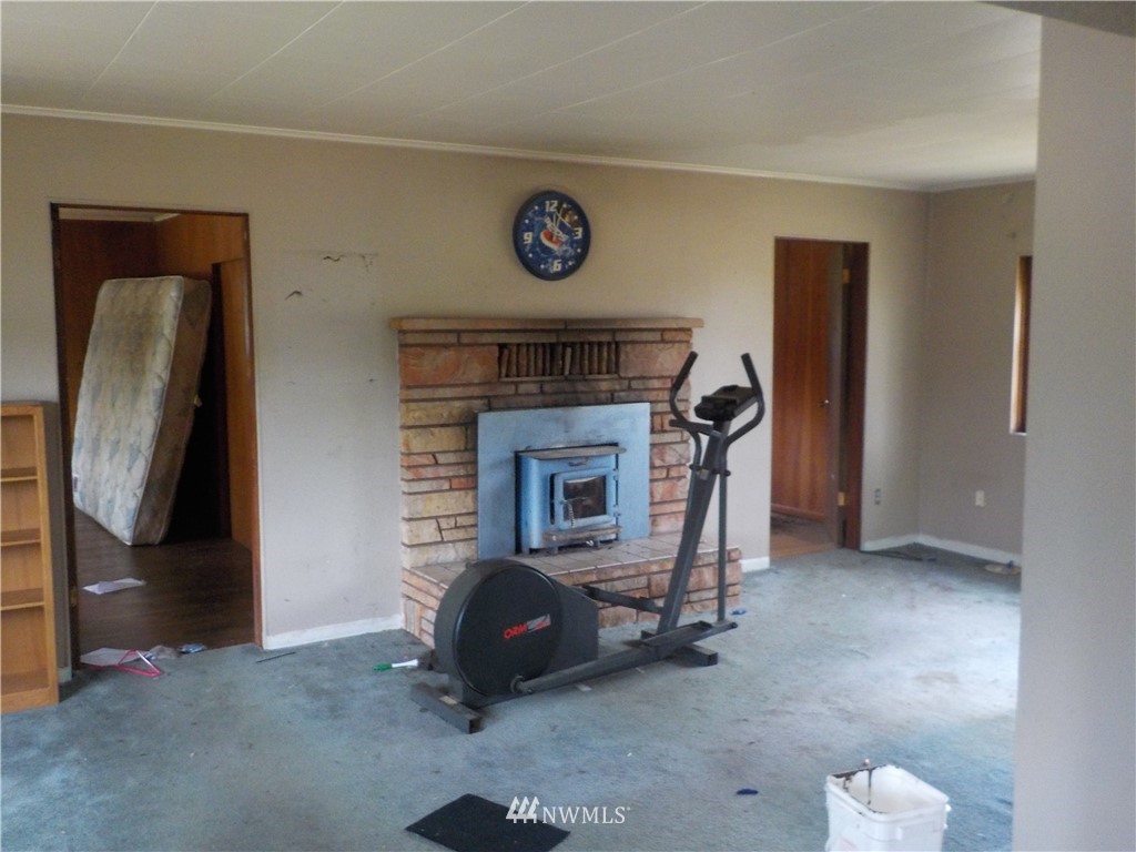 1031 Centralia Alpha Road Chehalis, WA 98532 - Photo 3 of 10 Gallery Image 3