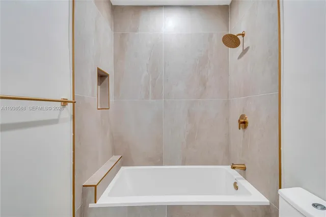 $3,400 | 807 Northwest 51st Street, Miami, FL 33127