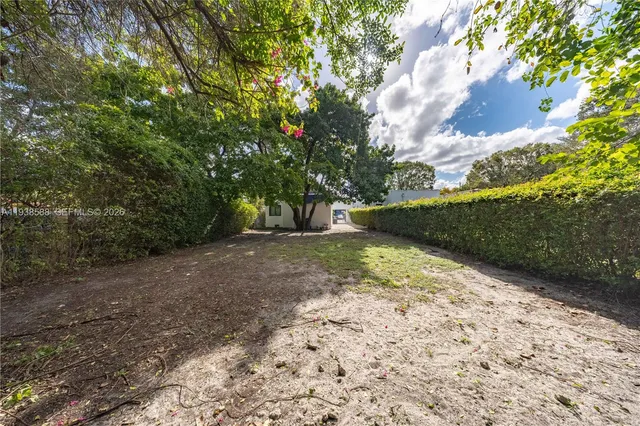 $3,400 | 807 Northwest 51st Street, Miami, FL 33127